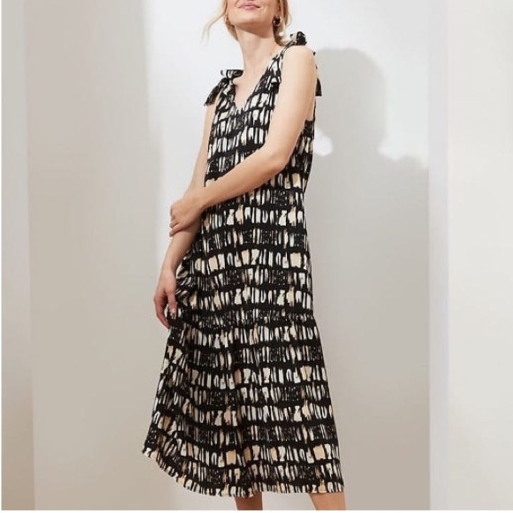 Banana Republic Factory Women’s Tie-Shoulder Drop Waist Midi Dress. Size Large.